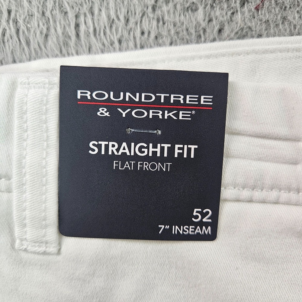 NEW Roundtree & Yorke The Cloud Shorts Men 52 x 7" Stretch Straight Flat White
